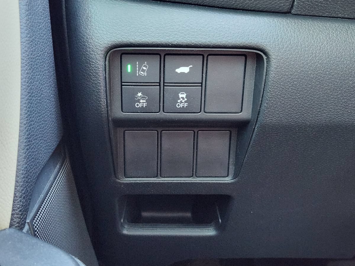 Used 2018 Honda CR-V EX-L image 40
