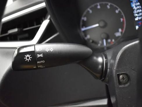 Used 2023 Toyota Corolla LE FWD image 24