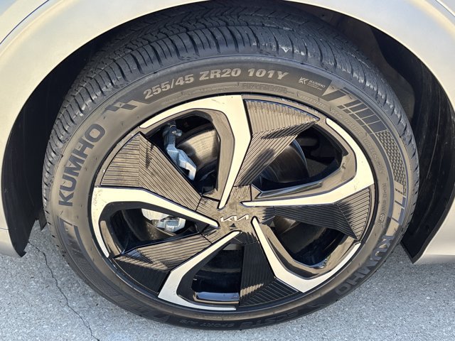 Used 2024 Kia EV6 GT-Line AWD/4WD image 14