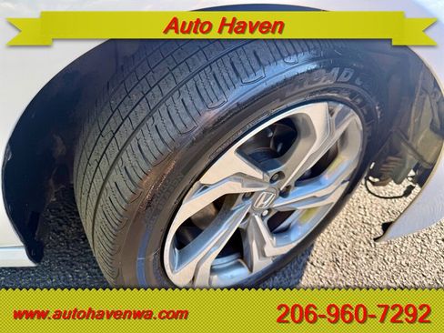 Used 2018 Honda Accord EX image 15