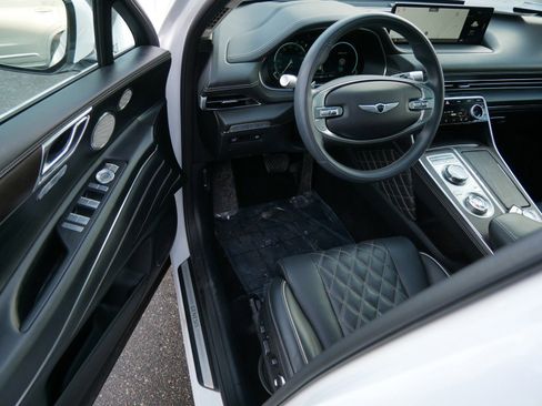 Used 2024 Genesis GV80 3.5T w/ Prestige Package image 19