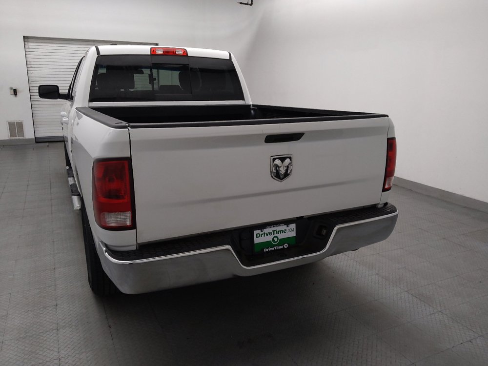 Used 2020 RAM 1500 Classic SLT RWD image 6