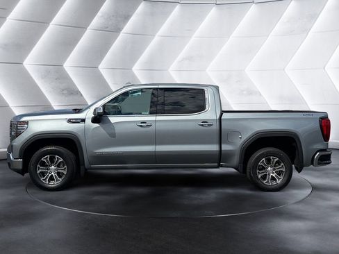 Certified 2025 GMC Sierra 1500 SLT AWD/4WD image 2