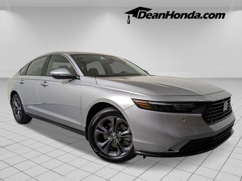 New 2025 Honda Accord EX-L image 9