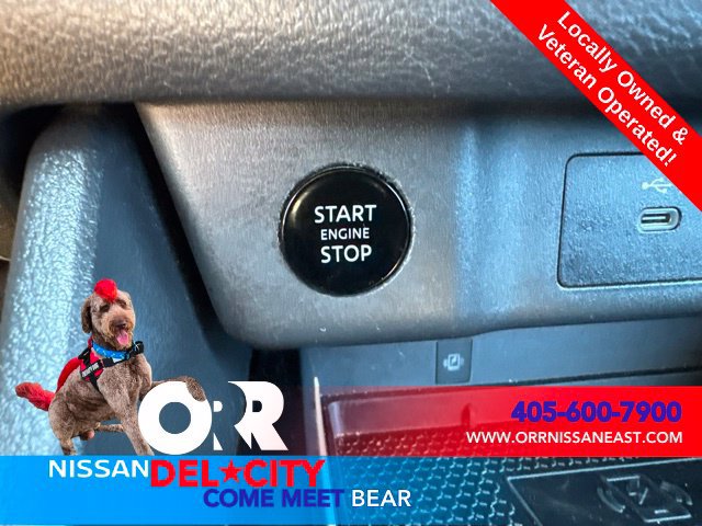Used 2026 Nissan Rogue SL AWD/4WD image 29