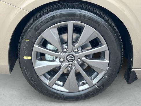 New 2026 Nissan Sentra SL FWD image 24