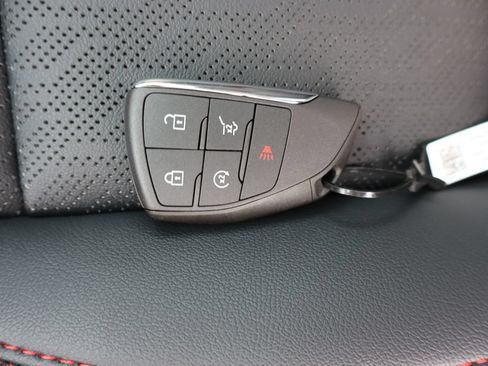 New 2027 Chevrolet Equinox RS w/ Safety and Technology Package AWD/4WD image 7