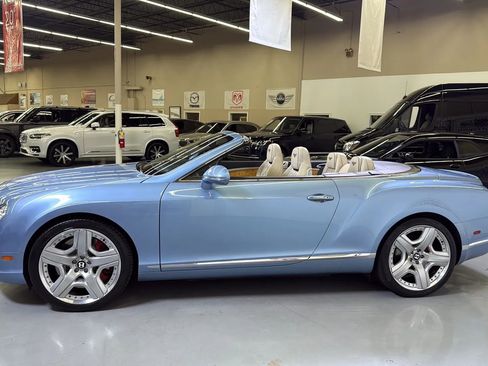 Used 2013 Bentley Continental GT image 31
