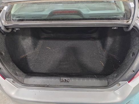 Used 2019 Honda Civic EX image 6