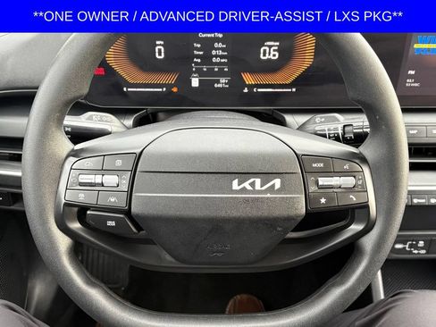 Used 2025 Kia K4 FWD image 14