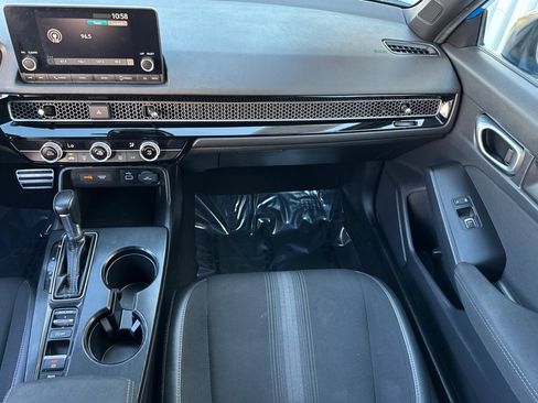 Used 2024 Honda Civic Sport image 28