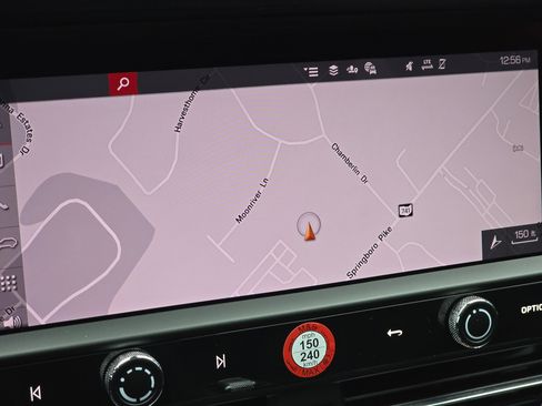 Certified 2024 Porsche Macan S image 15