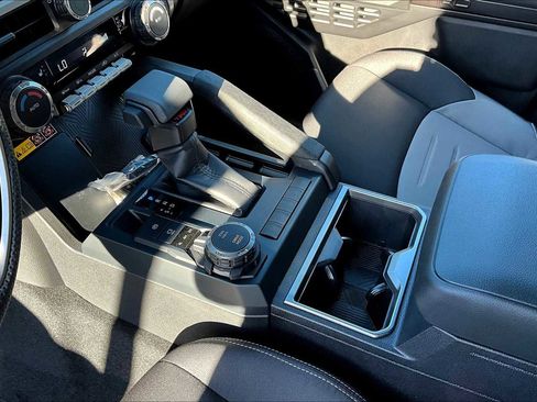 New 2025 Toyota Tacoma TRD Sport image 7