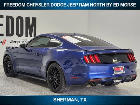 Used 2016 Ford Mustang GT Premium w/ Black Accent Package RWD image 3