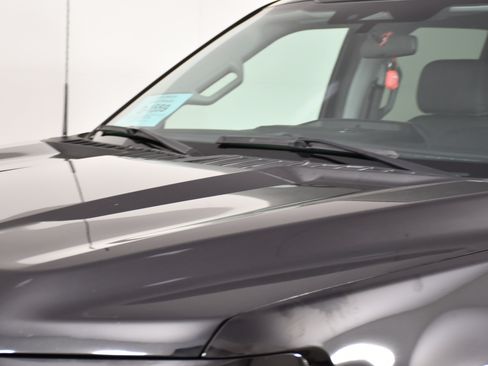 Used 2025 Ford F150 XLT w/ Equipment Group 301A Standard image 12