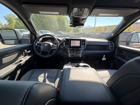 New 2025 RAM 3500 Tradesman w/ Chrome Appearance Group image 28