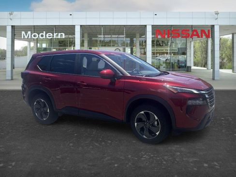 Certified 2025 Nissan Rogue SV AWD/4WD image 7