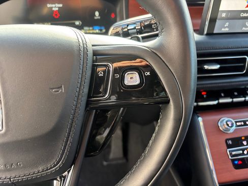 Certified 2020 Lincoln Aviator Grand Touring w/ Equipment Group 302A image 18