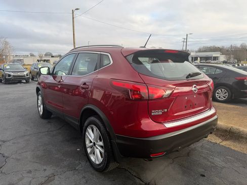 Used 2019 Nissan Rogue Sport SV image 5