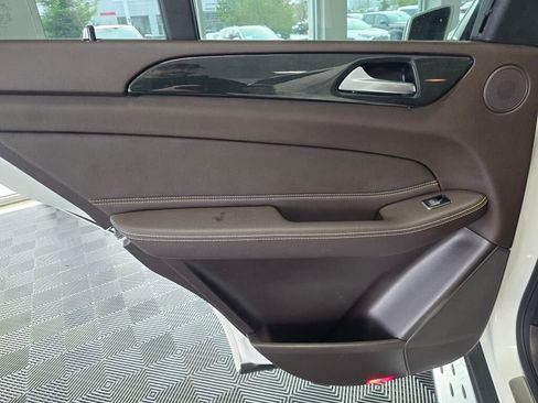 Used 2018 Mercedes-Benz GLE 350 4MATIC image 41