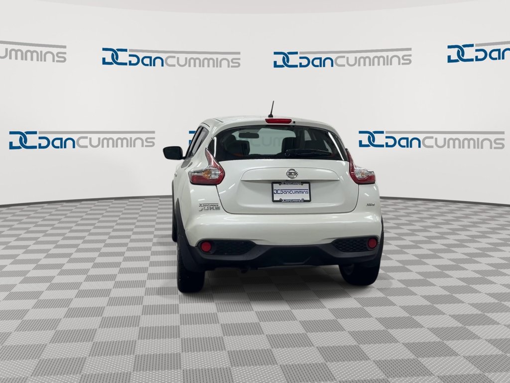 Used 2015 Nissan Juke S AWD/4WD image 7