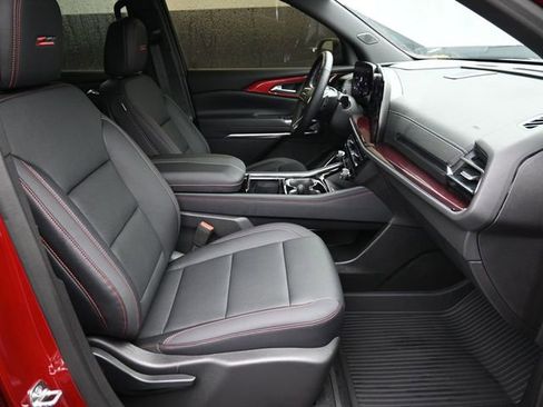 Used 2026 Chevrolet Traverse Z71 w/ Enhanced Driving Package image 32