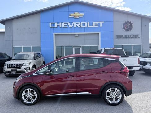 Used 2020 Chevrolet Bolt LT FWD image 4