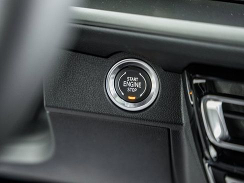 New 2026 Chevrolet Traverse LT w/ Sun and Wheel Package image 25