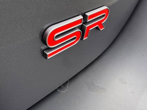 Used 2025 Nissan Kicks SR image 9