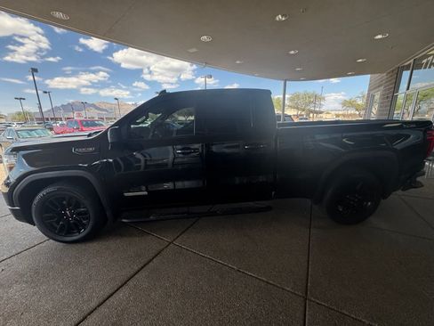 Used 2022 GMC Sierra 1500 Elevation AWD/4WD image 3