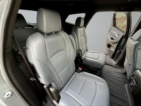 Used 2024 Buick Enclave Essence w/ Technology Package AWD/4WD image 26