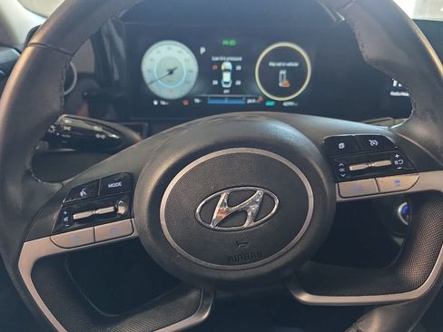 Used 2023 Hyundai Elantra SEL w/ Convenience Package FWD image 23