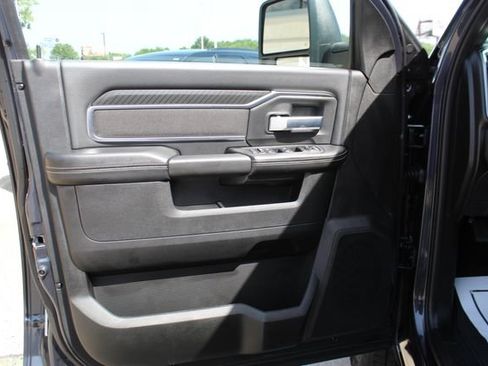 Used 2026 RAM 2500 Big Horn AWD/4WD image 11