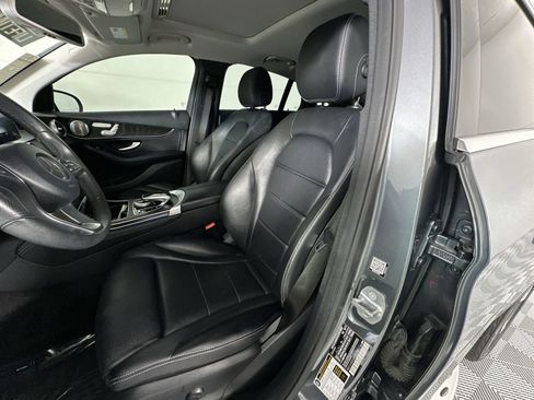 Used 2017 Mercedes-Benz GLC 300 4MATIC Coupe w/ Premium 2 Package image 11