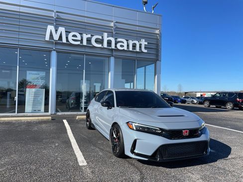 Used 2023 Honda Civic Type R image 1