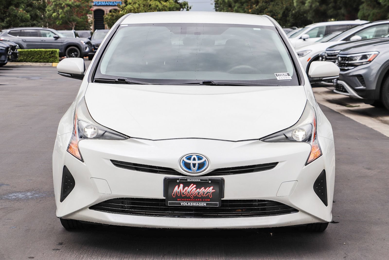 Used 2016 Toyota Prius Three FWD image 2