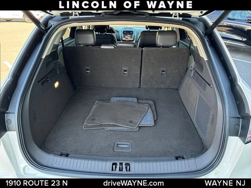Certified 2019 Lincoln Nautilus Select FWD image 7