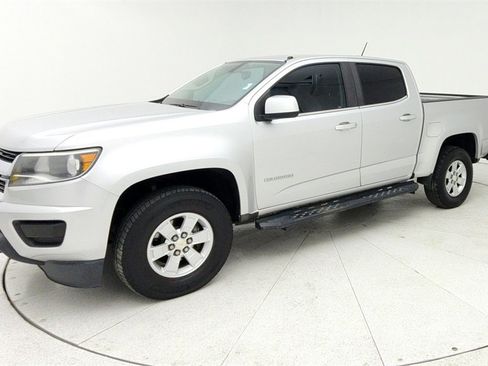 Used 2017 Chevrolet Colorado W/T w/ WT Convenience Package image 4