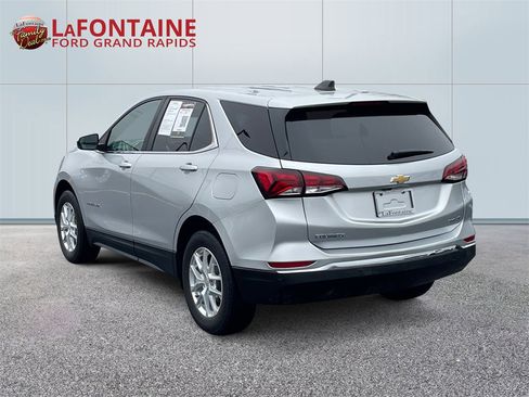 Used 2022 Chevrolet Equinox LT image 5