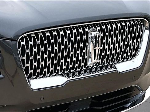 Used 2020 Lincoln Corsair Reserve w/ Equipment Group 201A FWD image 29