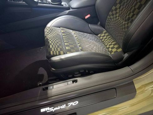 Certified 2026 Porsche 911 GTS RWD image 36