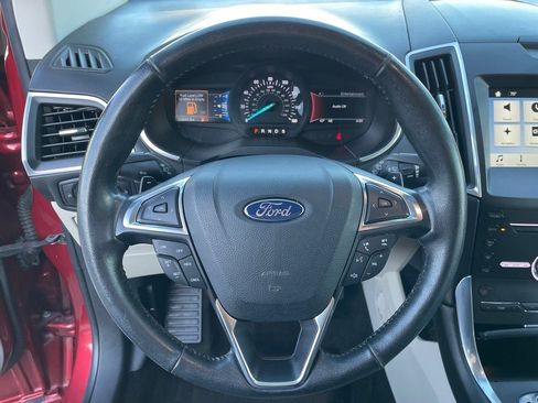 Used 2017 Ford Edge Titanium w/ Technology Package image 16