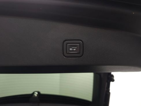 Certified 2024 Cadillac Lyriq Tech AWD/4WD image 7