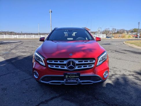 Used 2018 Mercedes-Benz GLA 250 4MATIC image 2