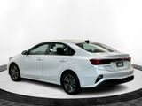 Used 2023 Kia Forte LXS image 3