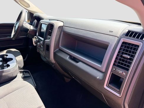 Used 2019 RAM 1500 Express w/ Wheel & Sound Group AWD/4WD image 18
