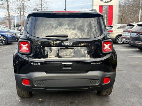 Used 2020 Jeep Renegade Sport w/ Sport Appearance Group image 6