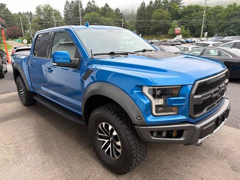 Used 2019 Ford F150 Raptor w/ Equipment Group 802A Luxury AWD/4WD image 3