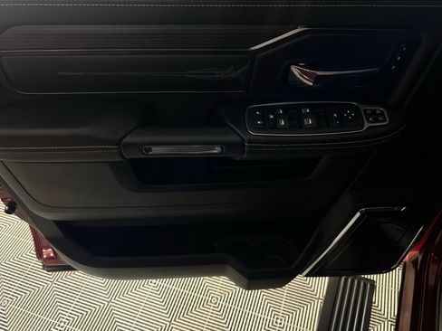 Used 2024 RAM 3500 Limited image 24