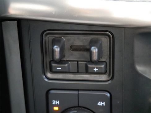 Certified 2023 Ford F150 Lariat w/ Equipment Group 502A High image 24